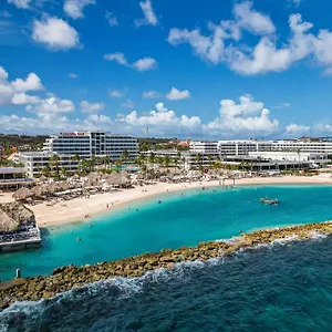 Mangrove Corendon Curacao Resort, Curio By Hilton 4* Willemstad