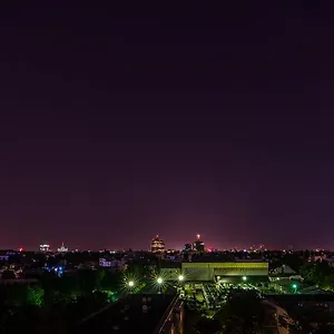 https://stone-gate-studio-apartment-1.bucharesthotelsnow.com