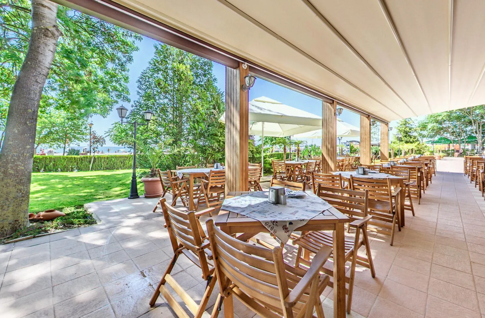 Sentido Bellevue Beach サニービーチ 4*,